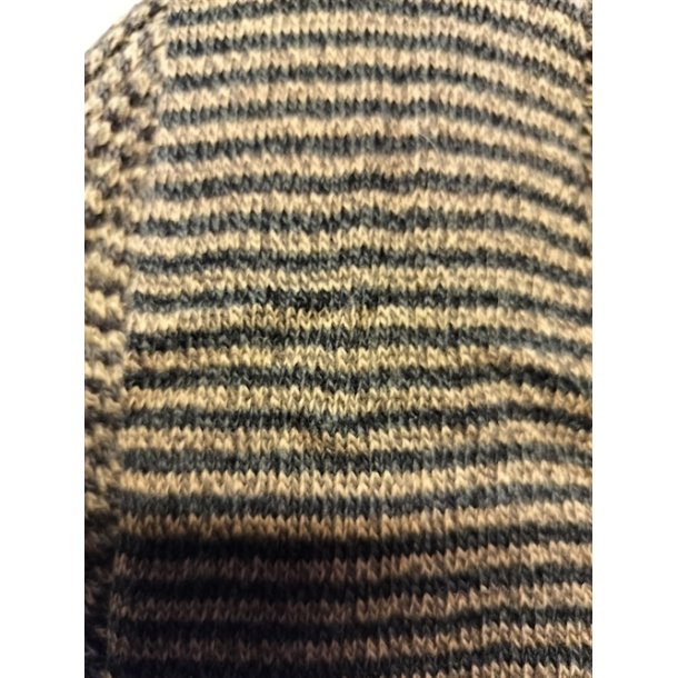 Beige-gr� meleret stribet 12cm 1m