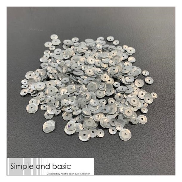 Simple and Basic pailletter/sequins S�lv 4-5-6mm 30g