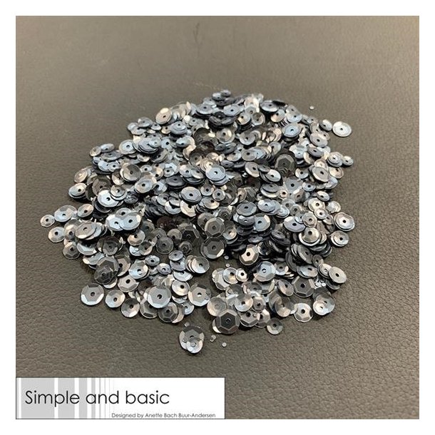 Simple and Basic pailletter/sequins Gunmetal 4-5-6mm 30g
