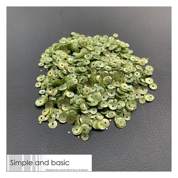 Simple and Basic pailletter/sequins Spring green 4-5-6mm 30g