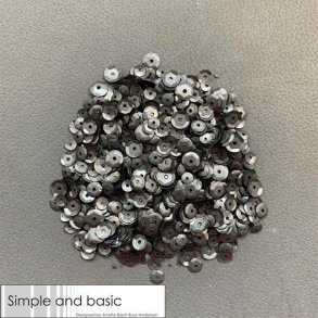 Simple and Basic pailletter 4,5,6mm 30g
